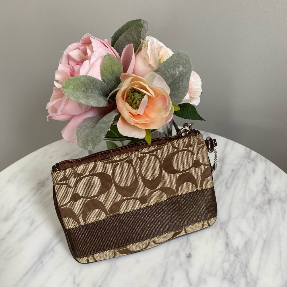 Coach Signature C Brown Wristlet